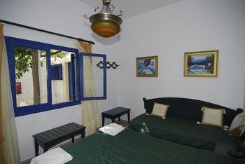 Castello Apartments Frangokastello Екстериор снимка