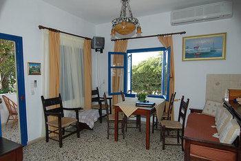 Castello Apartments Frangokastello Екстериор снимка